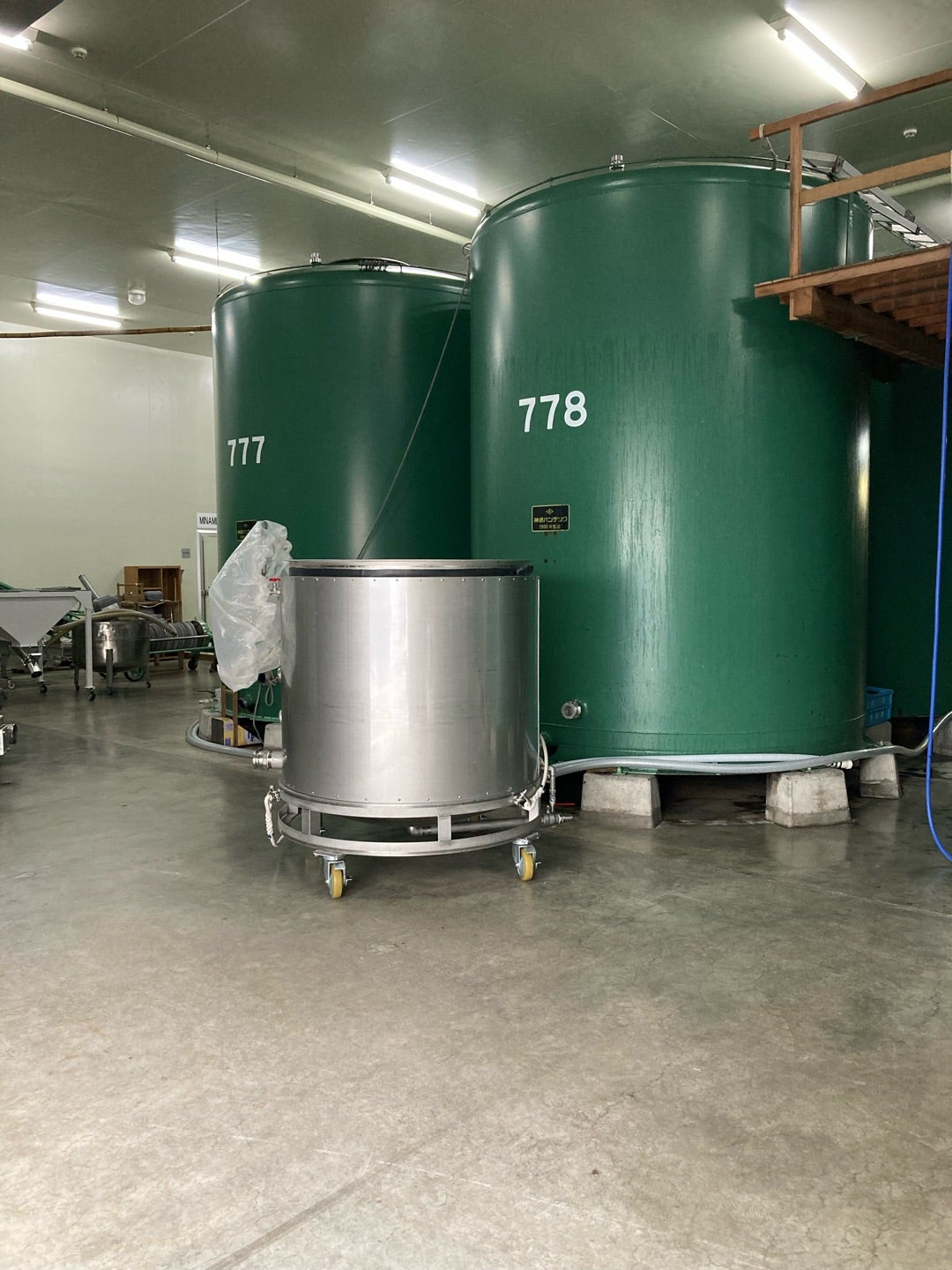 写真：タンクも大型