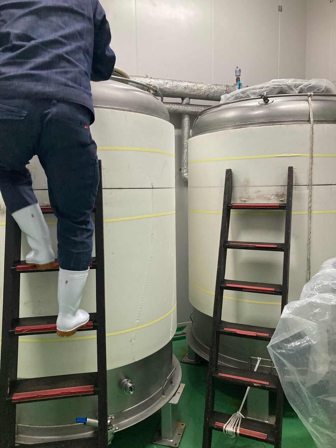 写真：大きなタンク